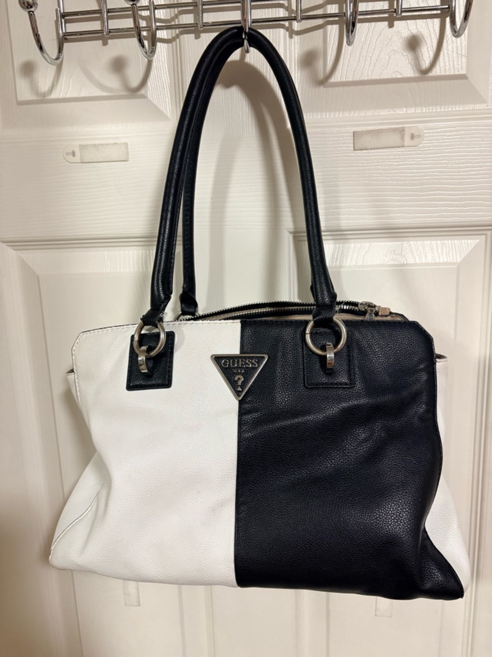 GUESS Black and White Two-Tone Shoulder Bag
